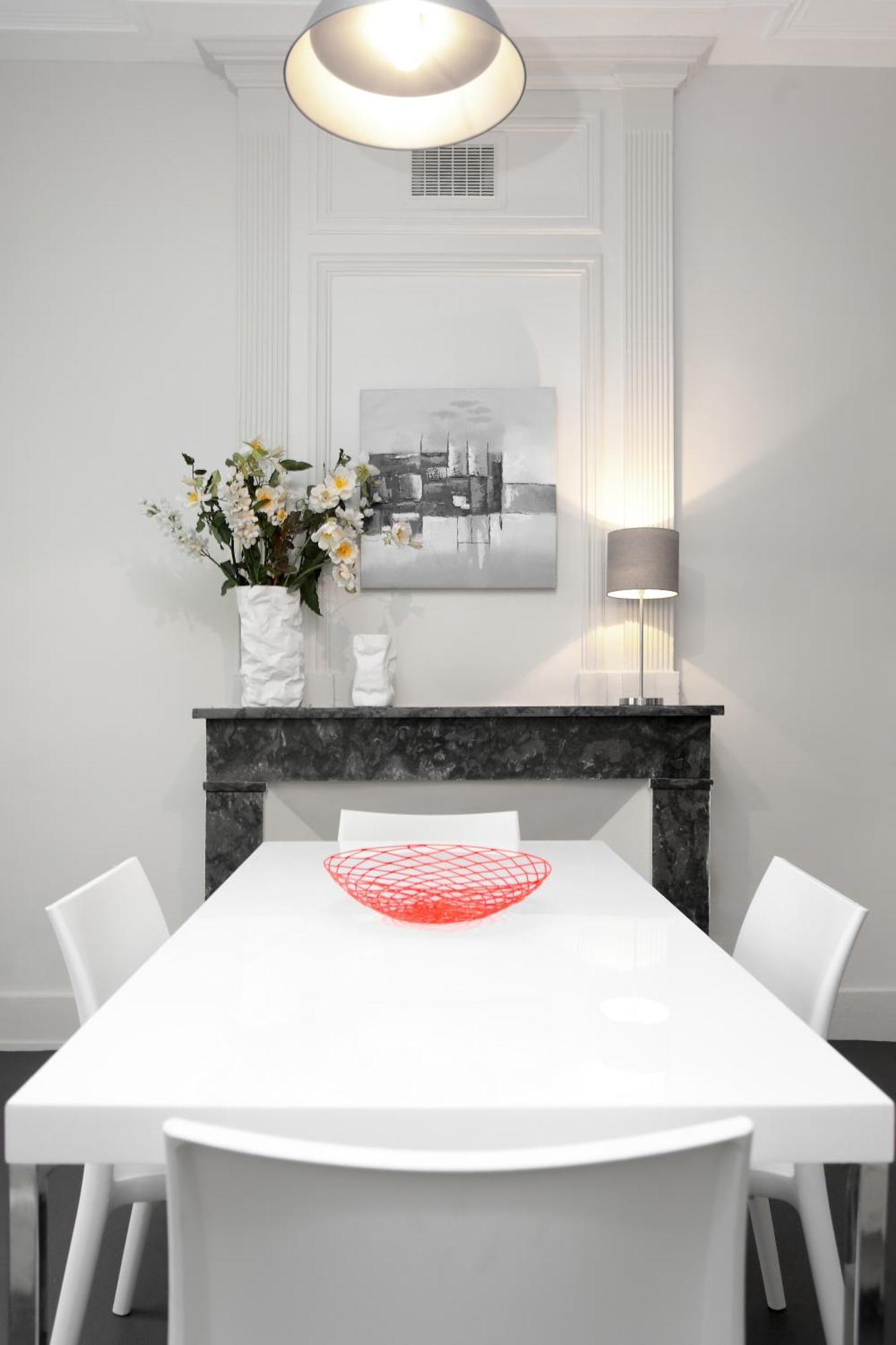 Suites De La Tour Perigueux Centre מראה חיצוני תמונה